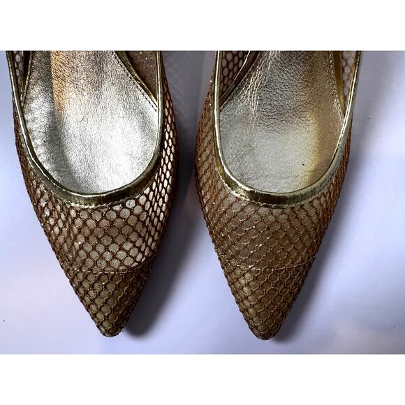 Adrianna Papell Pointed-Toe Gold Mesh Kitten Heel 6M - Picture 9 of 10